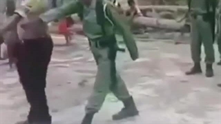 طنز لکی‌ رژه رفتن