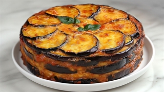 بادمجانی که همه را دیوانه می‌کند! کیک بادمجان. دستور پخت با بادمجان پخته شده