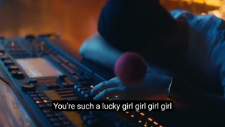 اهنگ lucky girl syndrome(درخواستی) [کپشن]