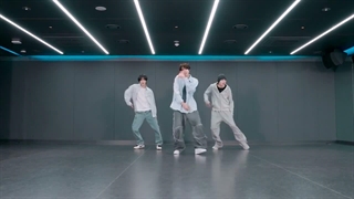 KickFlip(킥플립) “SEVENTEEN - 만세(MANSAE)” Dance Practice Video. ~ کاور دنس پرکتیس آهنگ MANSAE از پسرای کیک فلیپ