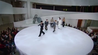 اجرای کامل آهنگ  SWIM از بی تی اس در برنامه ی The Tonight Show جیمی فالون