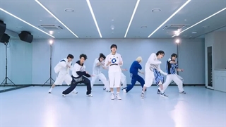 دنس پرکتیس ceremony از استری کیدز | stray kids
