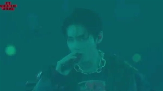 اجرای Mic Drop بی تی اس در روز اول کنسرت تور آریرانگ