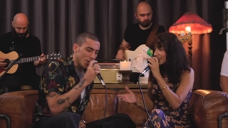 Ah_Bu_Ben__Akustik__-_Zeynep_Bastık,_@CanBonomo