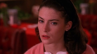 Twin Peaks Season 2 Episode 9