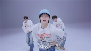 اجرای ’Eye Poppin از kickflip در Studio choom