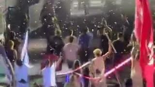 اجرای آهنگ Body to Body و IDOL در روز سوم کنسرت بی‌تی‌اس در تمپا ♡