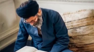 معلم مدرسه کشور دوست روزت مبارک