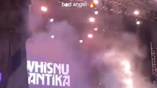 ریمیکس بد انجل توسط Whisnu Santika پلی شد