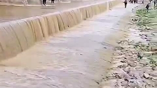 پر آب شدن دوباره سد زاینده رود در اصفهان!!.....