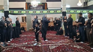مراسم عزاداری هیئت زنجیرزنی اخی جهان (2) ـ محرم 1405