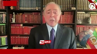 مشاور سابق فرح دیبا ربع‌پهلوی را با خاک یکسان کرد