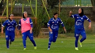 خلاصه بازی فوتبال زنان استقلال ۲-۰ پالایش گاز ایلام