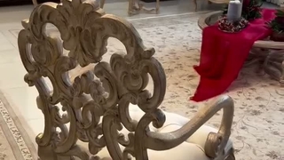 مبلمان کلاسیک